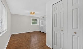 1506 Dicken Dr, Ann Arbor, MI 48103