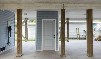 109 E Terminal Blvd, Atlantic Beach, NC 28512