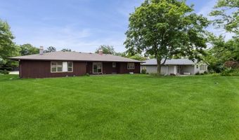 2907 Northwood Dr, Ames, IA 50010