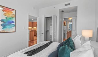 300 W Beech St 1909, San Diego, CA 92101