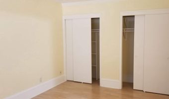 7759 DONNYBROOK Ct 105, Annandale, VA 22003