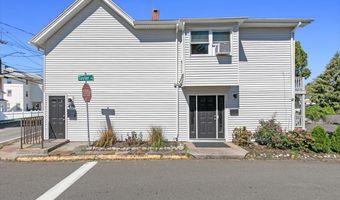 132 Shore Dr, Branford, CT 06405