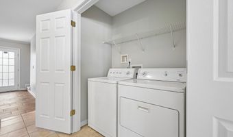 278 S Raleigh St, Angier, NC 27501