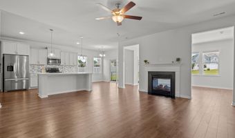 131 Sandy Springs Rd, Aberdeen, NC 28315