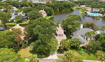2313 BEACHCOMBER Trl, Atlantic Beach, FL 32233