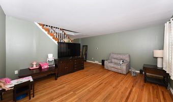 3629 WHITEHALL Ln, Philadelphia, PA 19114