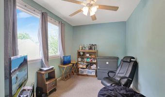 224 Walling Pl, North Middletown, NJ 07748