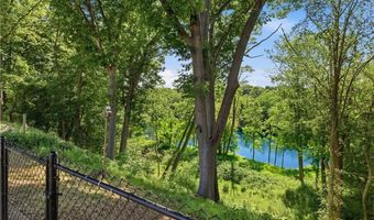 30 Hopkins Ter, Cumberland, RI 02864