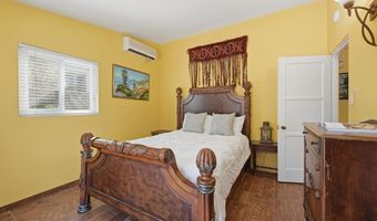 311 Eaton St, Oceanside, CA 92054
