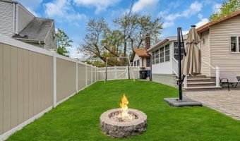 515 Monmouth Rd, Allenhurst, NJ 07711