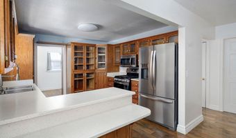 6896 N Farm Rd 1, Ash Grove, MO 65604