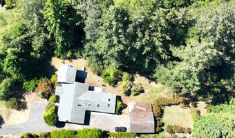 614 HASSETT St, Brookings, OR 97415