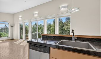 1921 Ashland Mine Rd, Ashland, OR 97520
