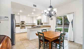 6823 Corintia St, Carlsbad, CA 92009