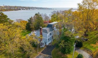 44 Bliss Mine Rd 4, Middletown, RI 02842