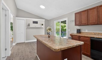 3320 Treat St, Adrian, MI 49221