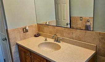 140 Alden Ave, Warwick, RI 02886