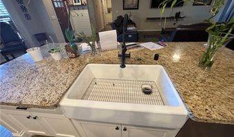 21832 Thunderbird, Apple Valley, CA 92307