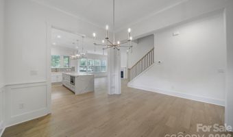 1016 Rockway Dr, Charlotte, NC 28205
