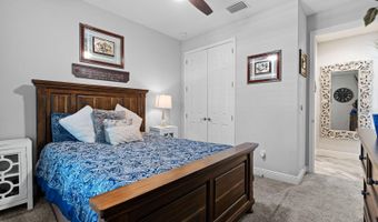 7702 PARADISO Dr, Apollo Beach, FL 33572
