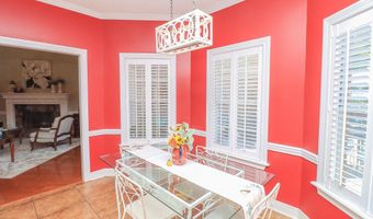 106 Glenside Dr, Brandon, MS 39042