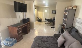 6445 Cypress Ln, Atlantis, FL 33462