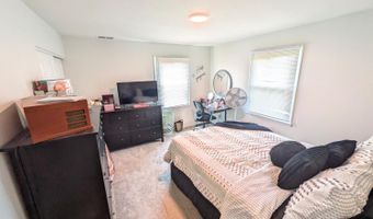 7018 Sherman Dr, Aurora, IN 47001