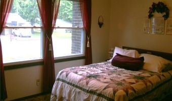 301 S 3rd St, Arma, KS 66712