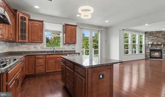 40978 SPUR RUN Ln, Aldie, VA 20105