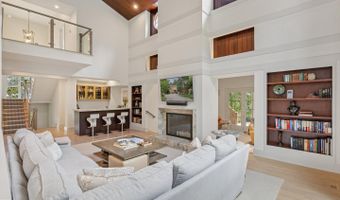 10036 CHARTWELL MANOR Ct, Potomac, MD 20854