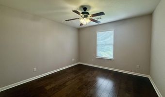 1148 Meadows Dr, Benton, AR 72019