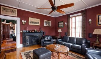 10 Bull St, Newport, RI 02840