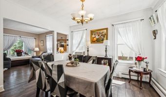 4 Park Heights Ave, Andover, NJ 07801