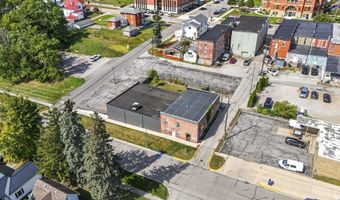 111 W Hazel St, Albion, IN 46701