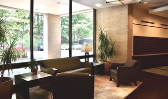 307 YOAKUM Pkwy 606, Alexandria, VA 22304