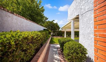 719 S Goldfinch Way, Anaheim, CA 92807