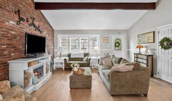 36 BEAVER Dr, Barrington, NJ 08007