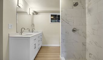 6423 SE HULL Ave, Milwaukie, OR 97267