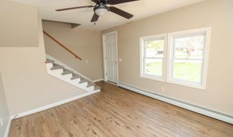 35 Mildred Ave, Bangor, ME 04401