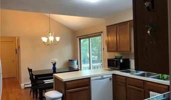 2 Marywood Ln, Cumberland, RI 02864