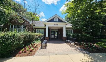 20322 BEECHWOOD Ter 301, Ashburn, VA 20147