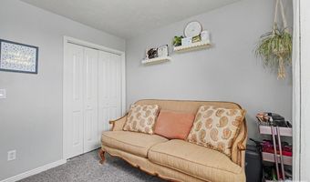 5343 Barton Ct, Ammon, ID 83406