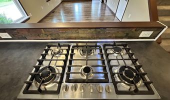 200 Caroline Ave, Altoona, PA 16602