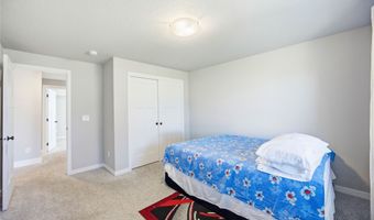 706 NE Country Meadow Dr, Ankeny, IA 50021
