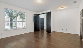 3906 Asbury Ln, Addison, TX 75001