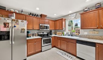 408 SUNSET Ct, Amity, OR 97101
