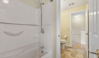 55 Littleton Rd 23A, Ayer, MA 01432