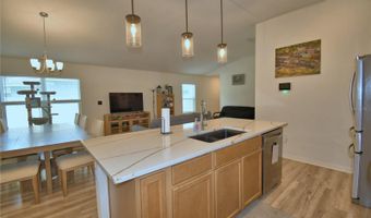 312 WALNUT Ln, Auburndale, FL 33823