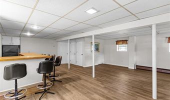233 Blackrock Rd, Coventry, RI 02816