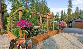 529 S Beaver Lake Rd, Athol, ID 83801